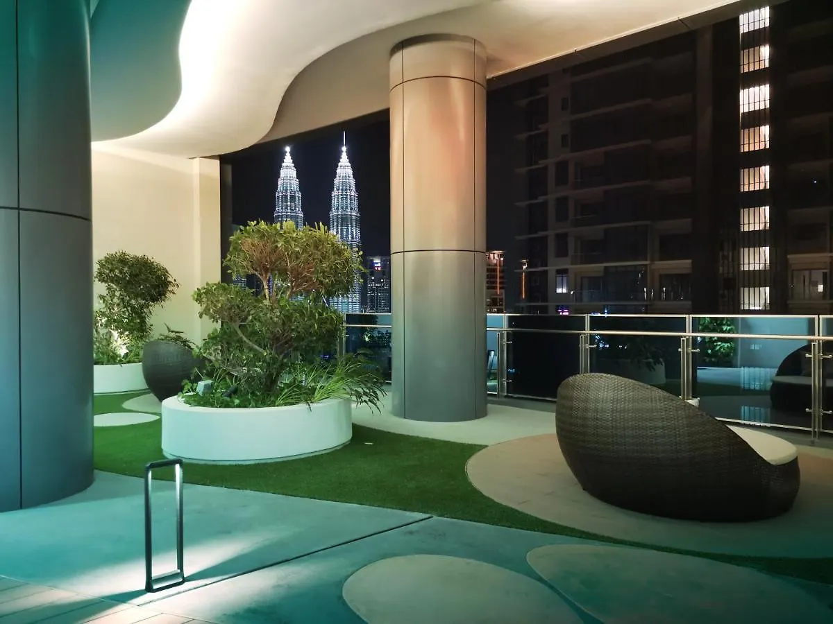 Crystal Suites At Eaton Klcc Куала-Лумпур Апартаменты